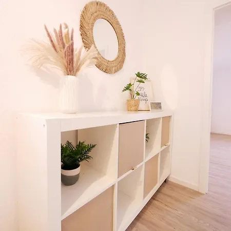 75 M2, Zentral, Kueche, Balkon, Parkplatz Appartement Osnabrück Buitenkant foto
