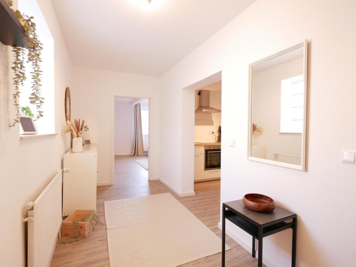 Apartment 75 M2, Zentral, Kueche, Balkon, Parkplatz