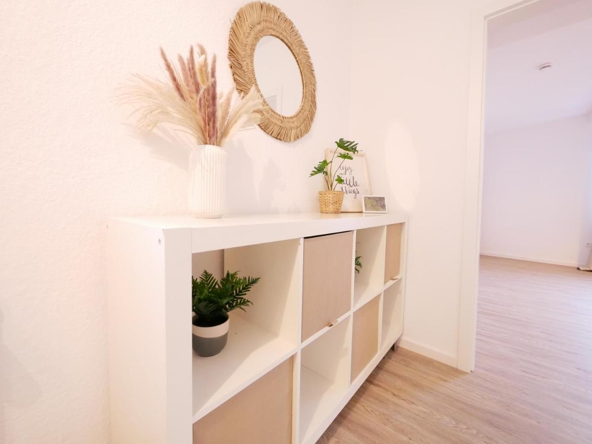 Apartment 75 M2, Zentral, Kueche, Balkon, Parkplatz