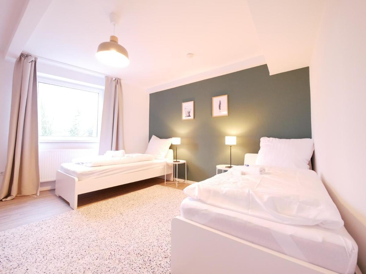 75 M2, Zentral, Kueche, Balkon, Parkplatz Apartment *